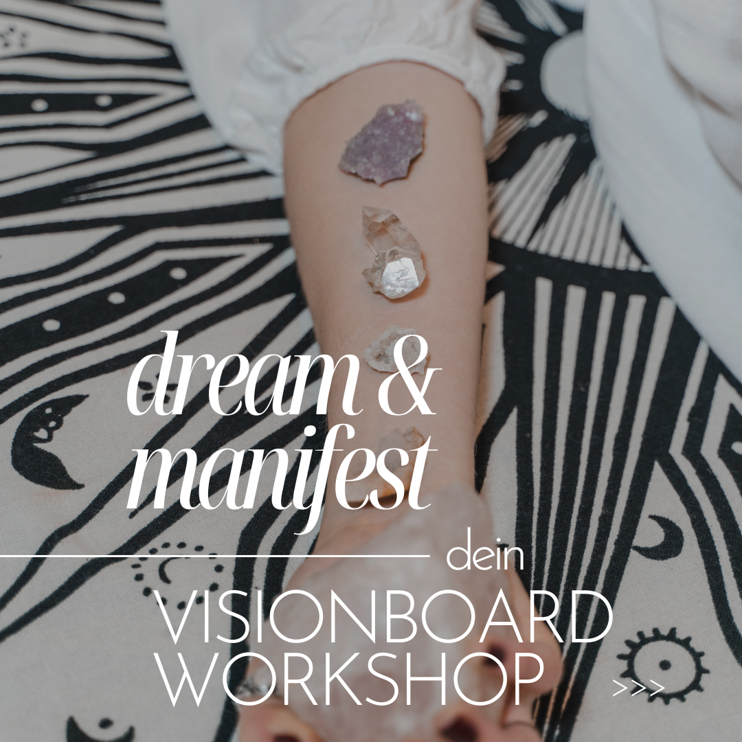 Retreat Leiterinnen auf der Yoga Matte 